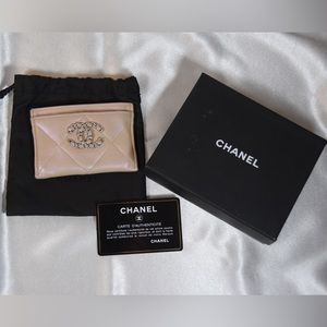 CHANEL Cardholder